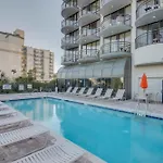Hosteeva Oceanfront Spectacular Condo