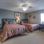 Yacht Club Villas #1-1001 Condo