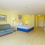 Oversized Ocean View Condo Perfect For 2-4 Guests Sea Mist 50713