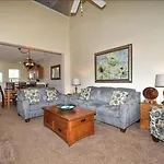 2213 The Havens Cabin