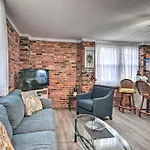 Ground Floor Unit 10 Miles To Myrtle Beach