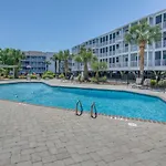 Myrtle Beach Condo With Screened Deck Walk To Beach