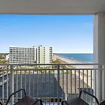 Ocean View Double Queen Suite! Perfect For 4 Guests! Sea Mist 51112