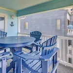 North Myrtle Beach Retreat Beach Chairs Included!