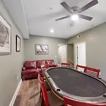 Coconut Grove 405
