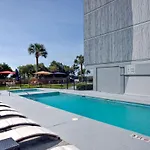 Willow Bay Resort