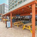 Oceanfront 1 Bedroom - Sand Dunes 1129 - Sleeps 6!