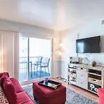 Ocean Garden Villas F2-Ocean View-Crescent Beach Section
