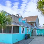 The Margaritaville House! Sleeps 13! Ocean Views And Rooftop Deck
