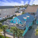 The Margaritaville House! Sleeps 13! Ocean Views And Rooftop Deck