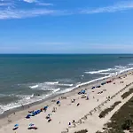 Compass Cove 871