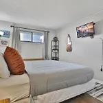 Memorable Sunrises At Meridian Plaza 1 Bedroom
