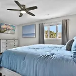 Nautical Escape At Grand Palms Resort