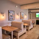 North Shore Oceanfront Resort Hotel