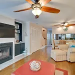 Coastal Vacation Rental - 2 Mi To Huntington Beach