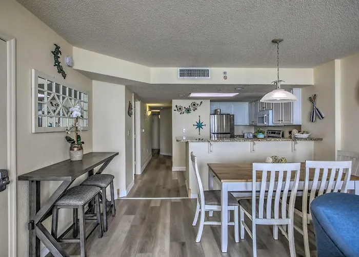 Bay Watch Condo With Oceanfront Balcony And Beach View