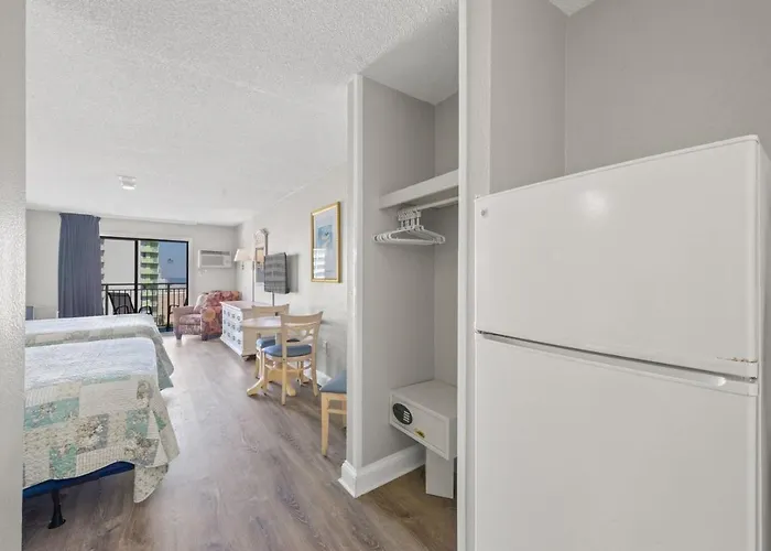 Ocean View Double Queen Suite! Perfect For 4 Guests! Sea Mist 51112