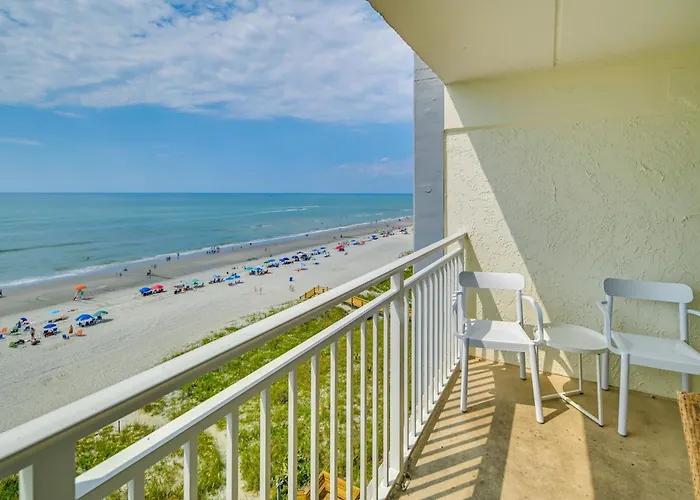 Cozy Coastal Condo With Airy Oceanfront Balcony