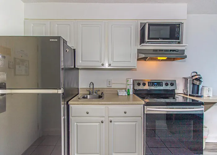 11Th Floor Suite With Incredible Views! Sea Mist Resort 51106 - 2 Double Beds - Full Kitchen!