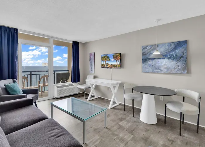 11-Th Floor Oceanfront Beach Resort With Private Balcony
