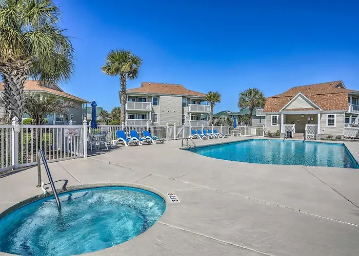 North Myrtle Condo Quick Walk To Beach!