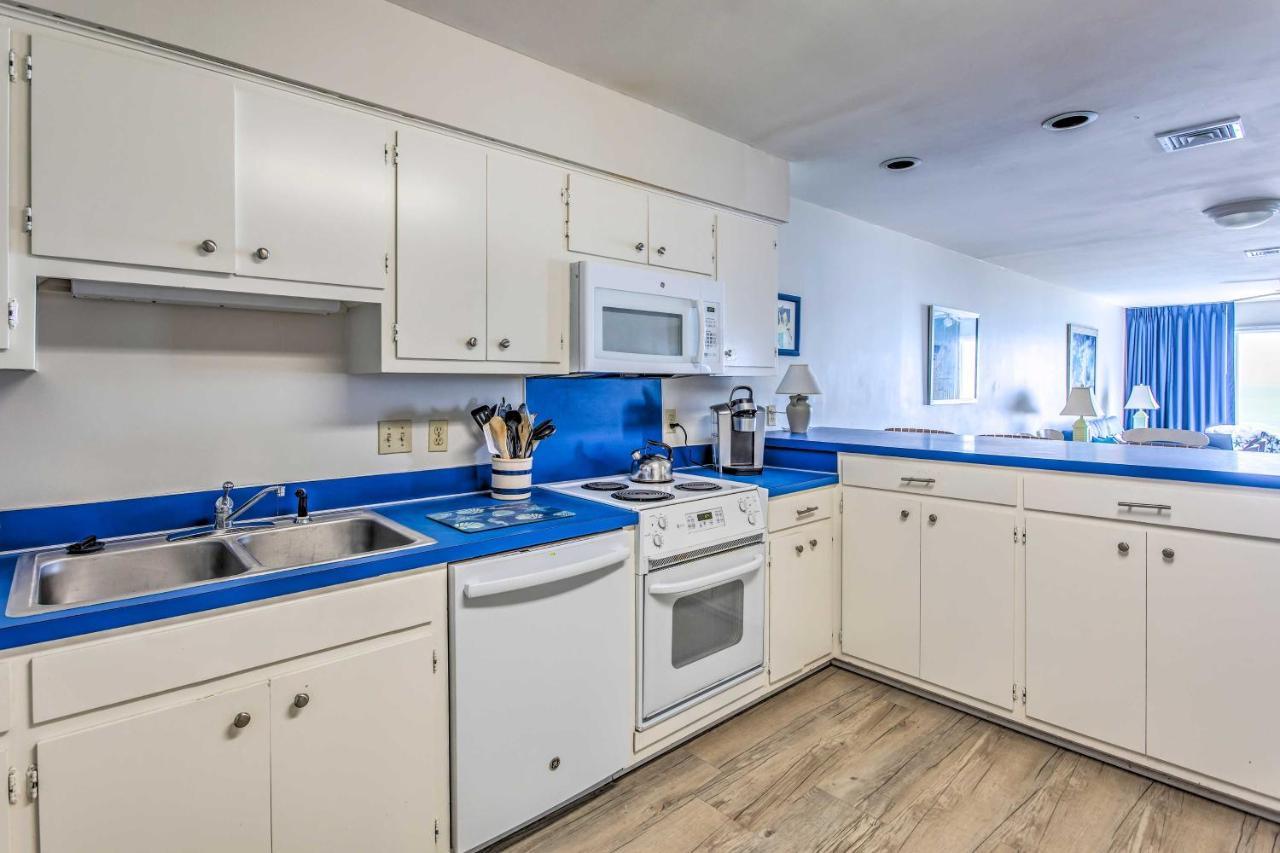 Bright Beachy With Boardwalk Access And Patio! *