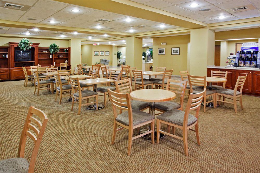 Express Myrtle Beach-broadway At The By Ihg 3*