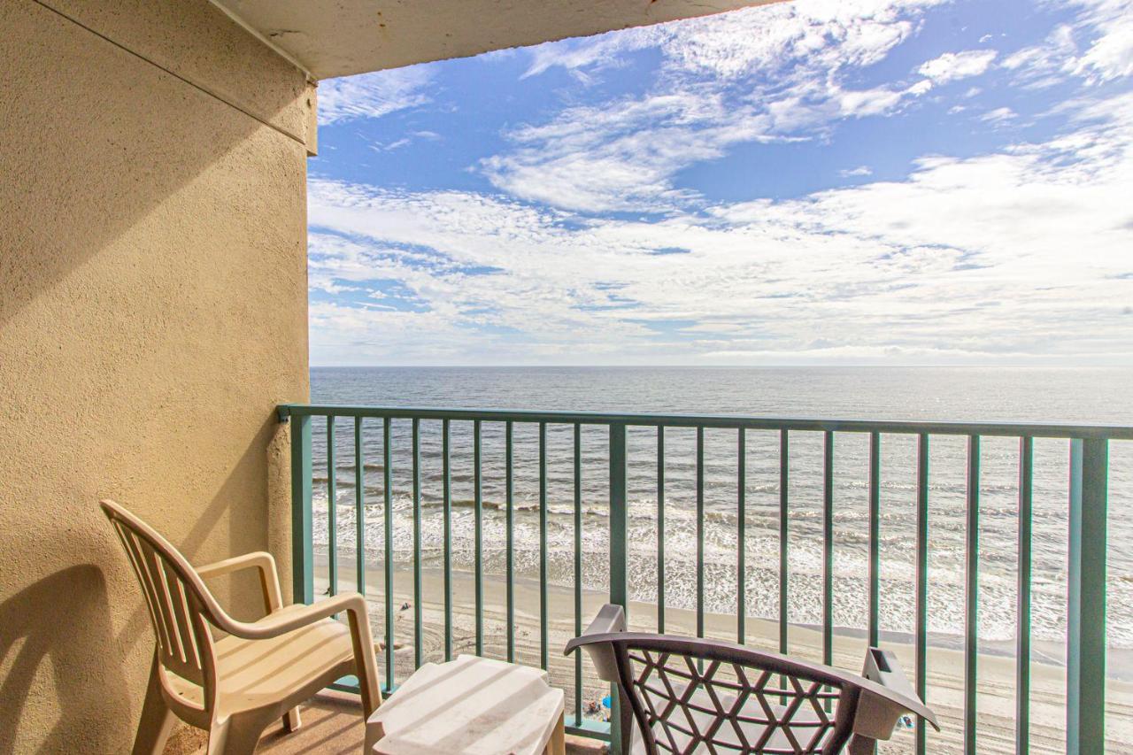 Oceanfront 1 Bedroom - Dunes 1129 - Sleeps 6! Apartment