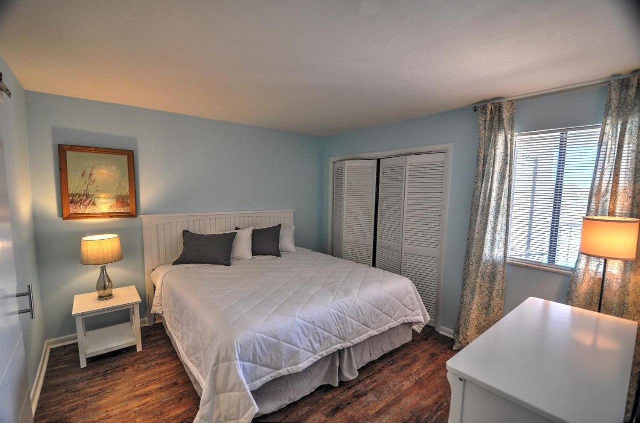 Apartment Crescent Sands I D5 Myrtle Beach