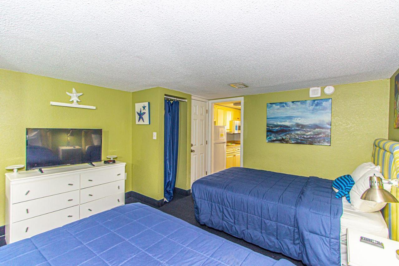 Oceanfront 1 Bedroom - Dunes 1129 - Sleeps 6! Myrtle Beach