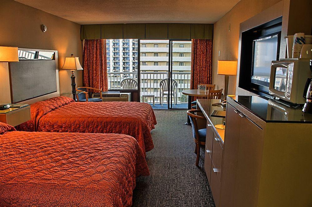 Captain's Quarters 2* Myrtle Beach