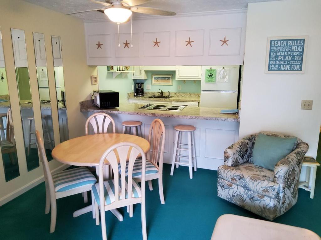 Apartment Shipwatch Pointe