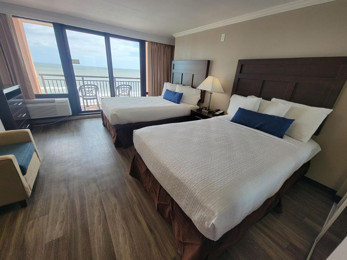 Direct Oceanfront Caravelle 615 Sleeps 4 Guests Holiday home Myrtle Beach