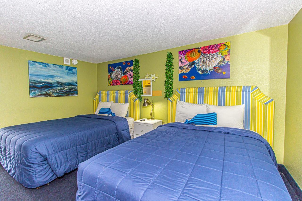 Oceanfront 1 Bedroom - Dunes 1129 - Sleeps 6! * Myrtle Beach