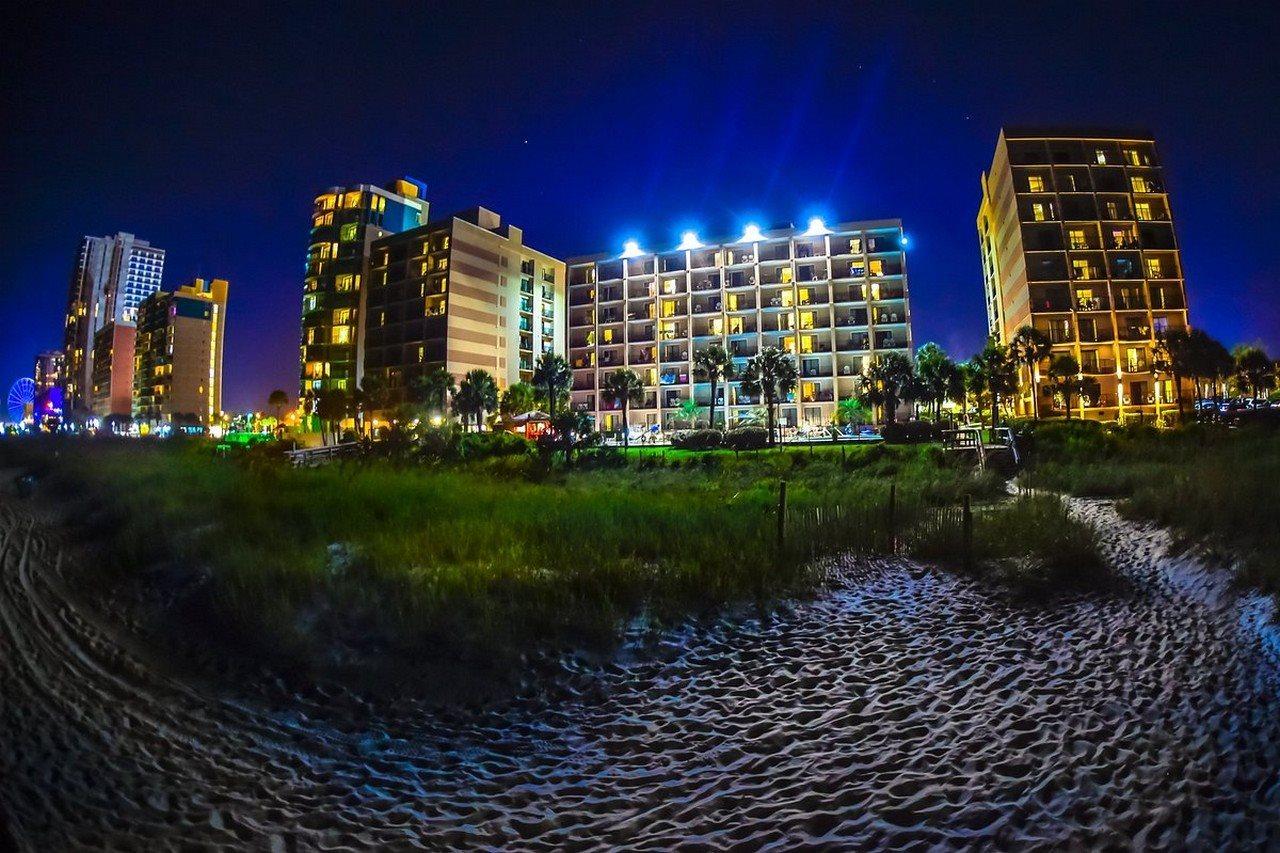 Sandcastle Oceanfront At The Pavilion