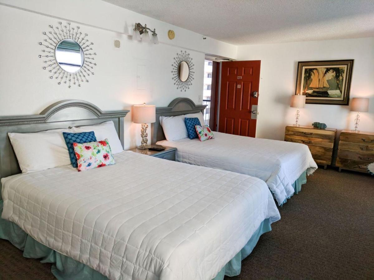 Beach Colony Unit 900 *
