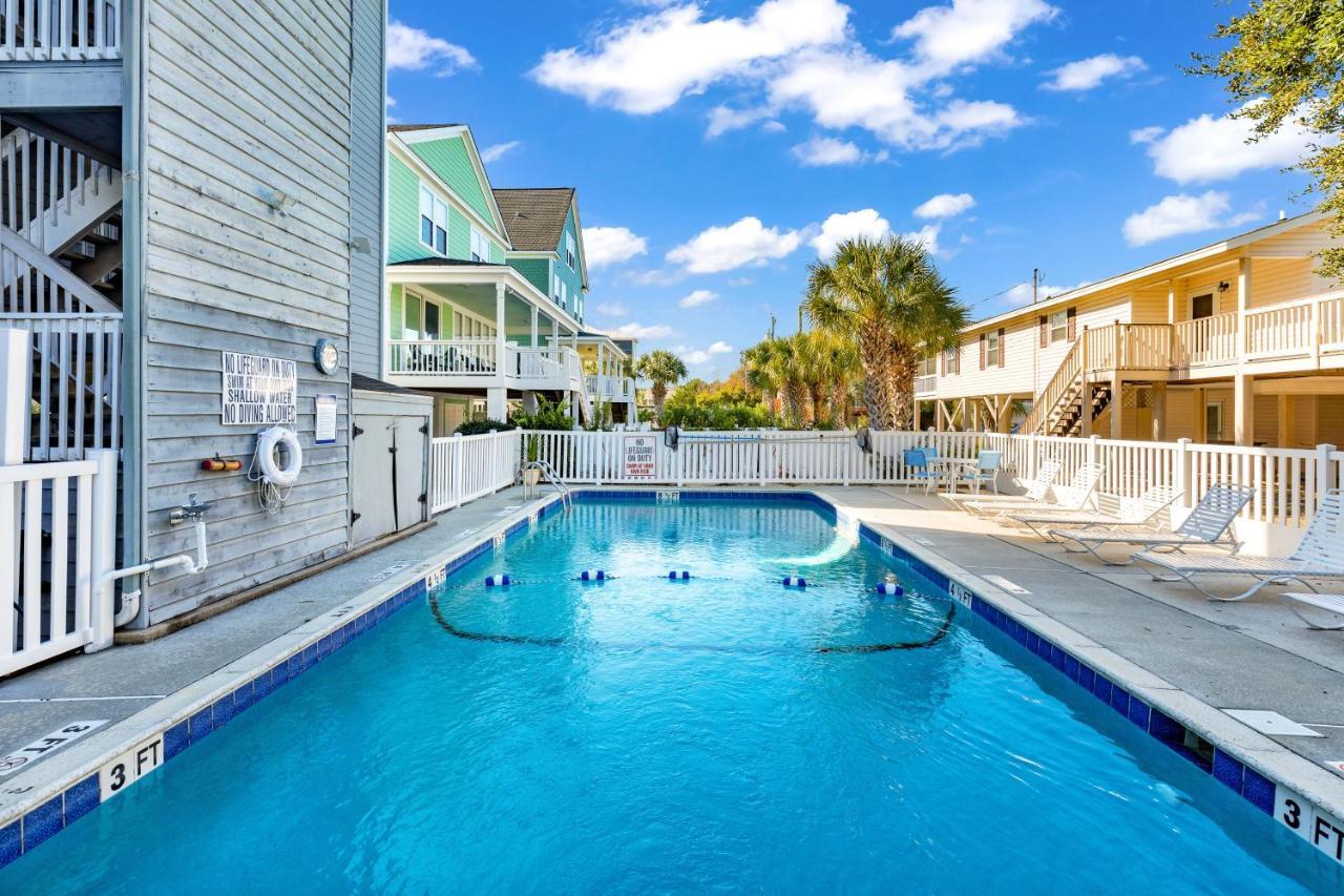 Apartment Coastal Comforts *