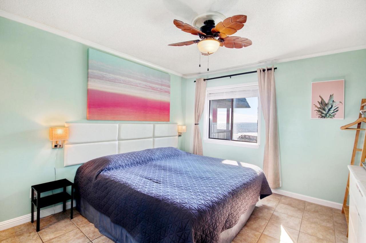 Cherry Grove Retreat & Sea Apartment