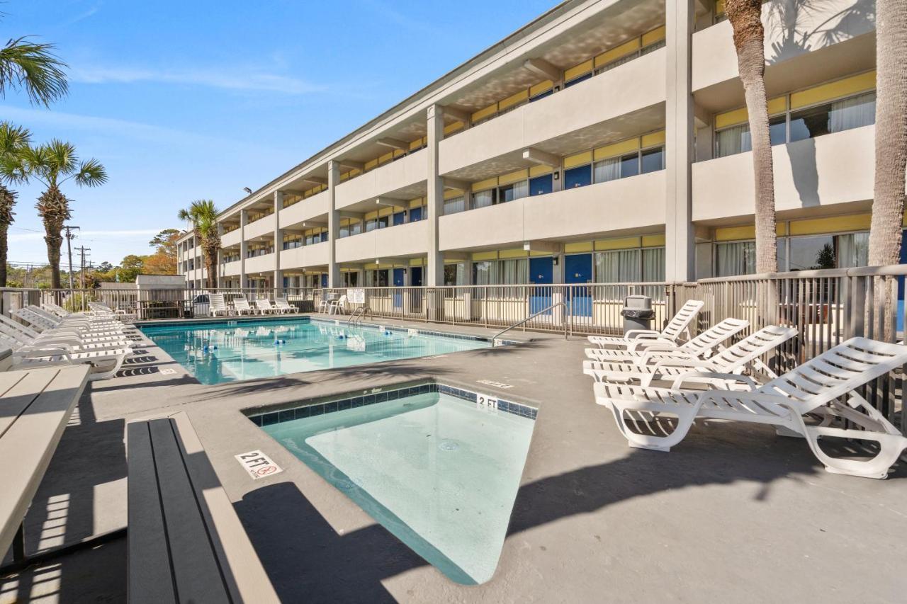 Days By Wyndham Myrtle Beach-grand Hotel