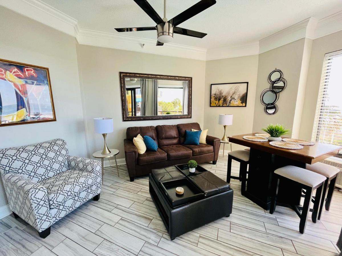 210 Sea Gem Oceanfront Pet Friendly Oceanfront Apartment *