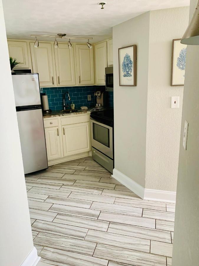 210 Sea Gem Oceanfront Pet Friendly Oceanfront Apartment Myrtle Beach