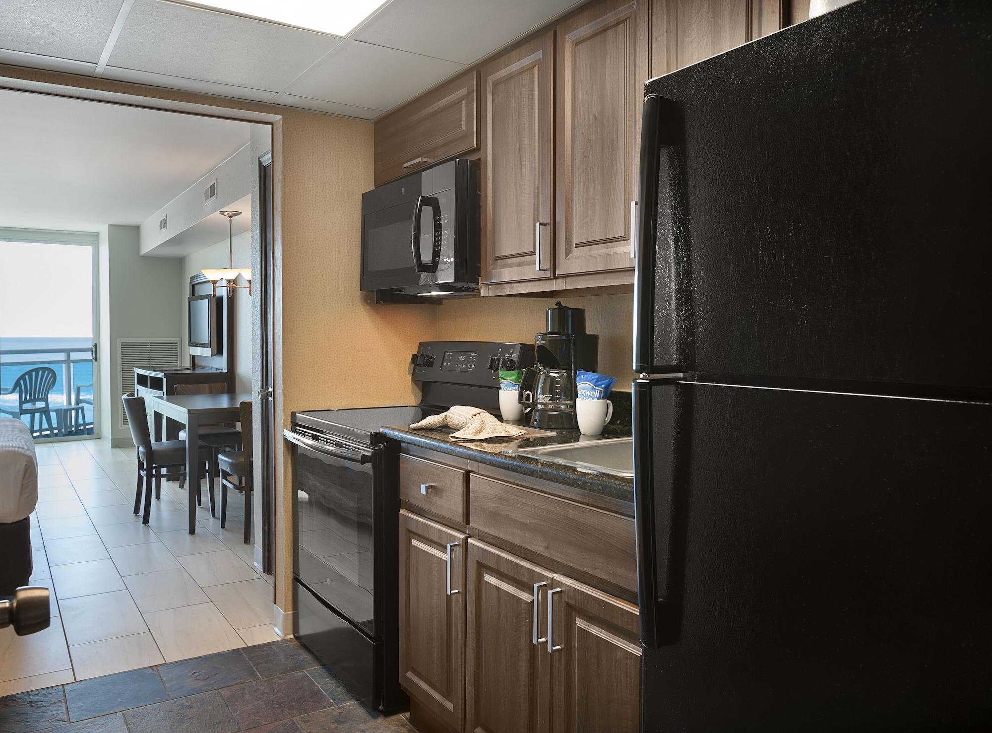 Captain's Quarters Hotel 2*