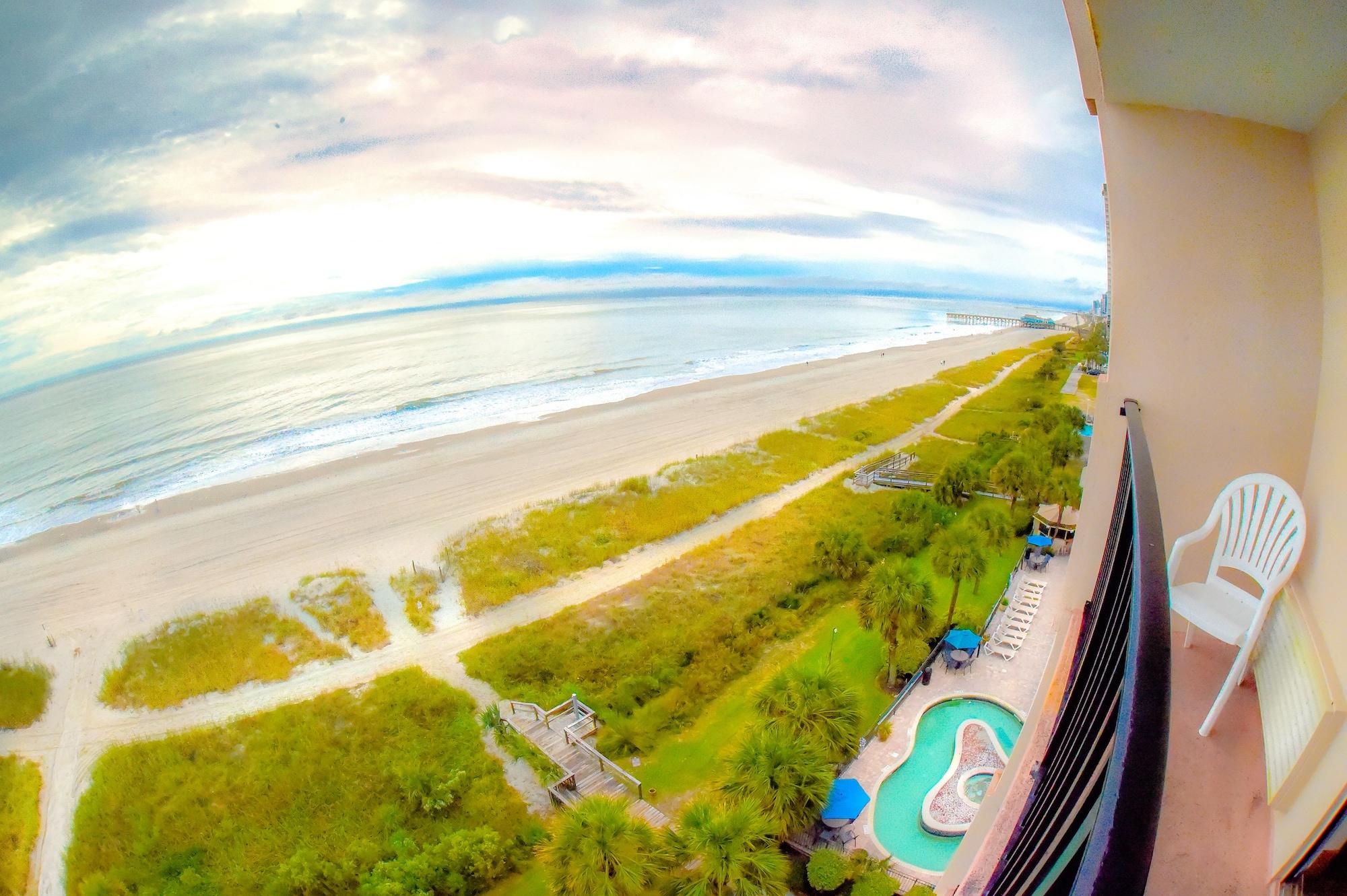 Sandcastle Oceanfront At The Pavilion Hotel 3*