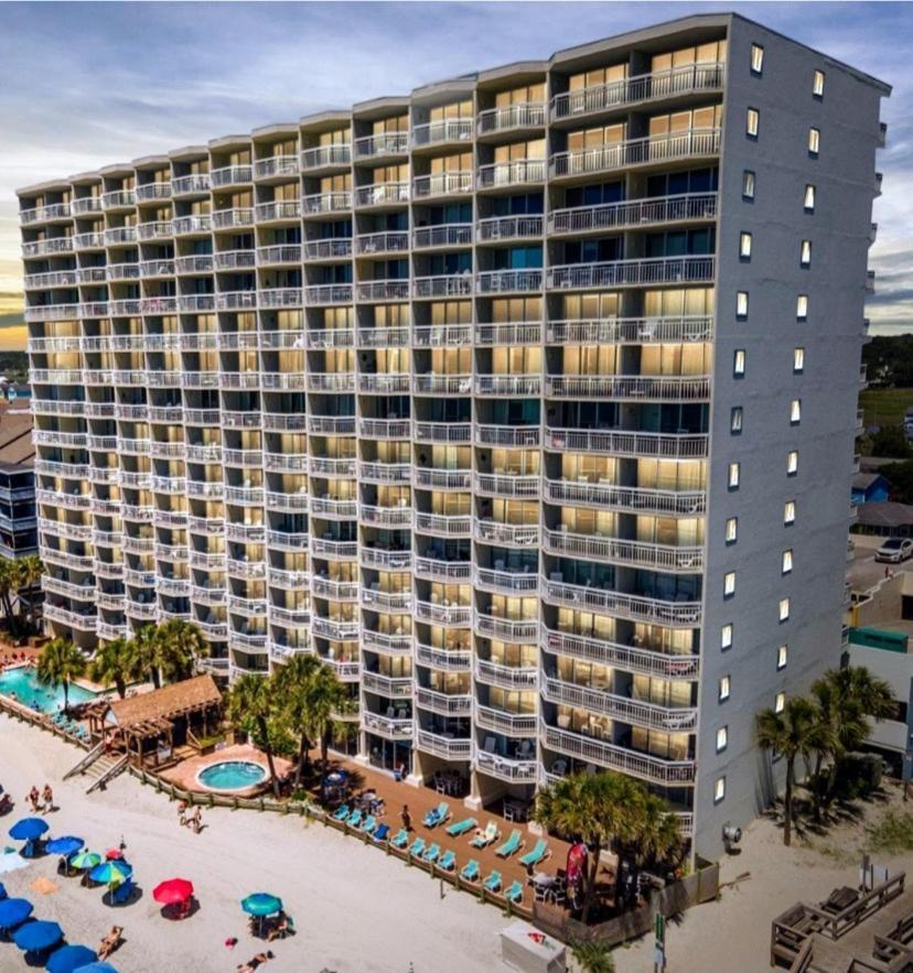 Water's Edge Apartment