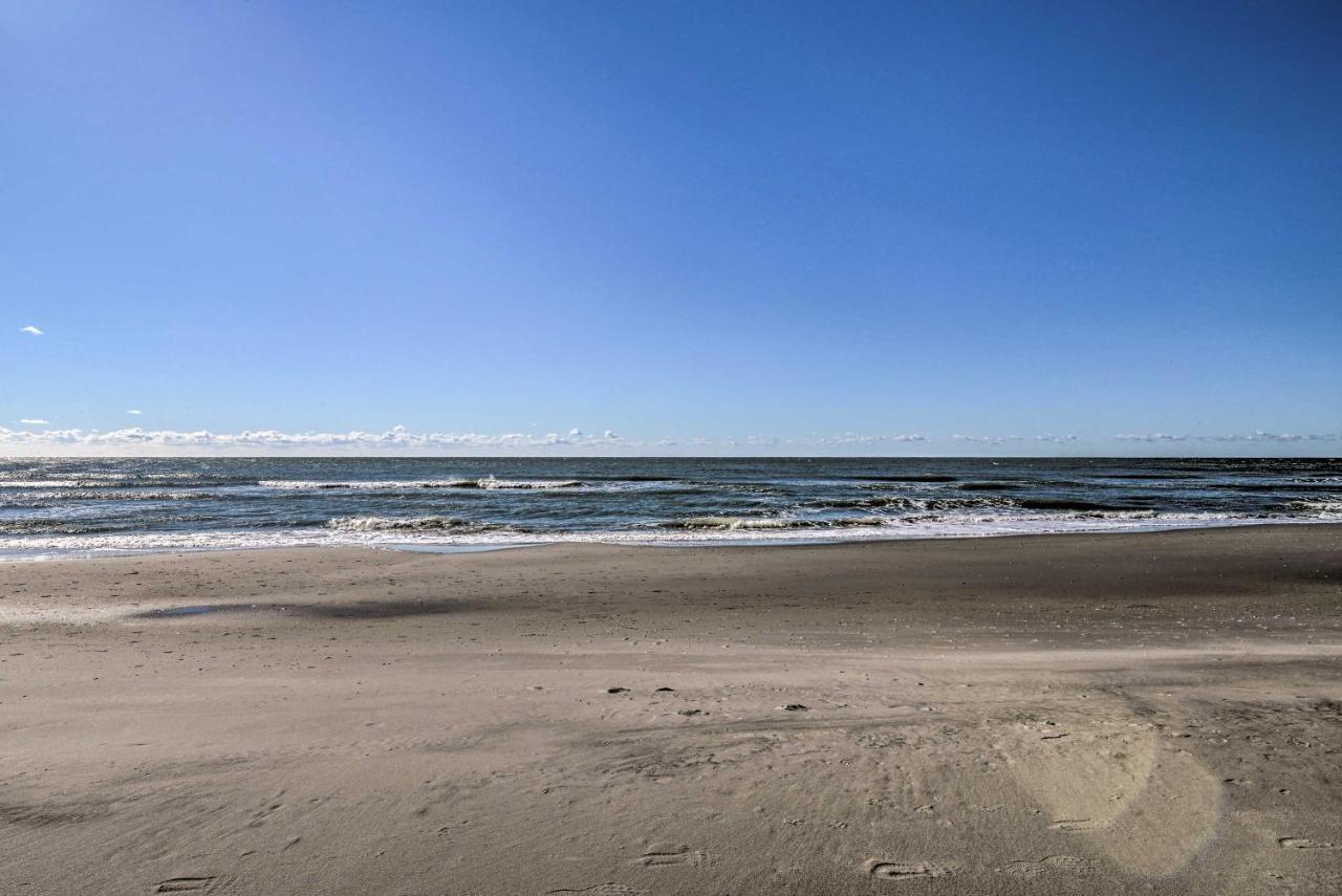 With Access And Community Amenities!