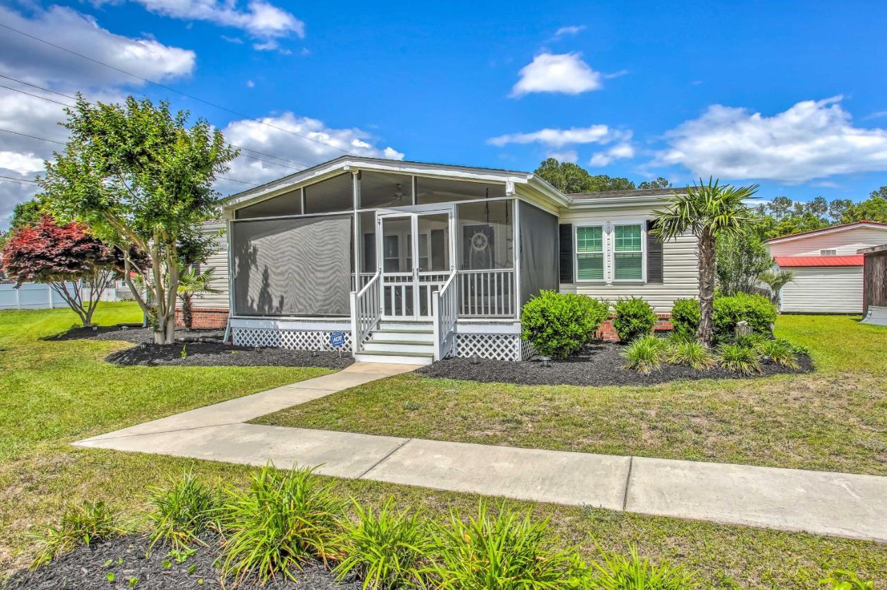 Murrells Inlet With 2 Screened-in Porches! Holiday home Myrtle Beach