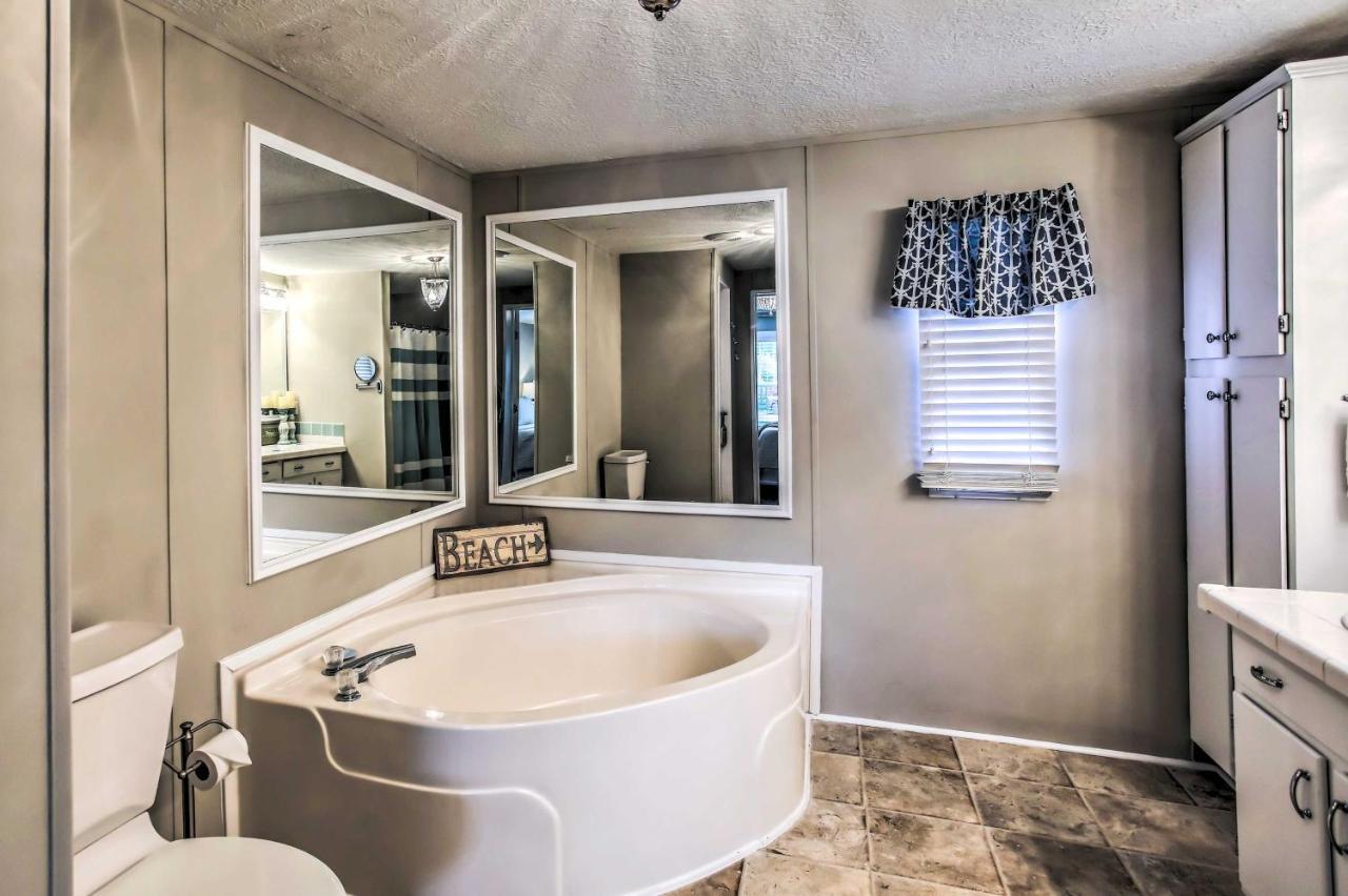 Murrells Inlet With 2 Screened-in Porches! * Myrtle Beach
