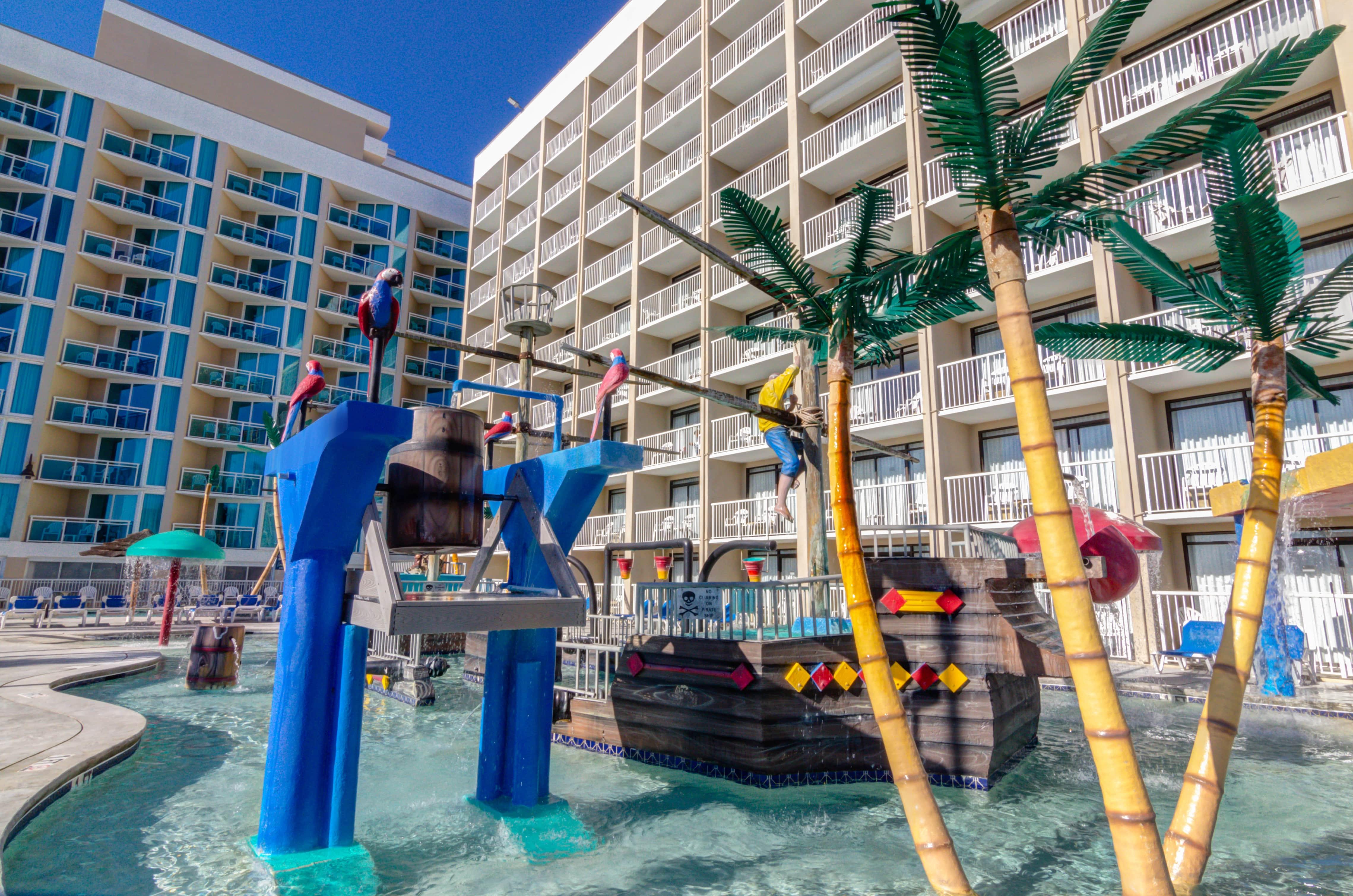 Captain's Quarters Hotel 2*