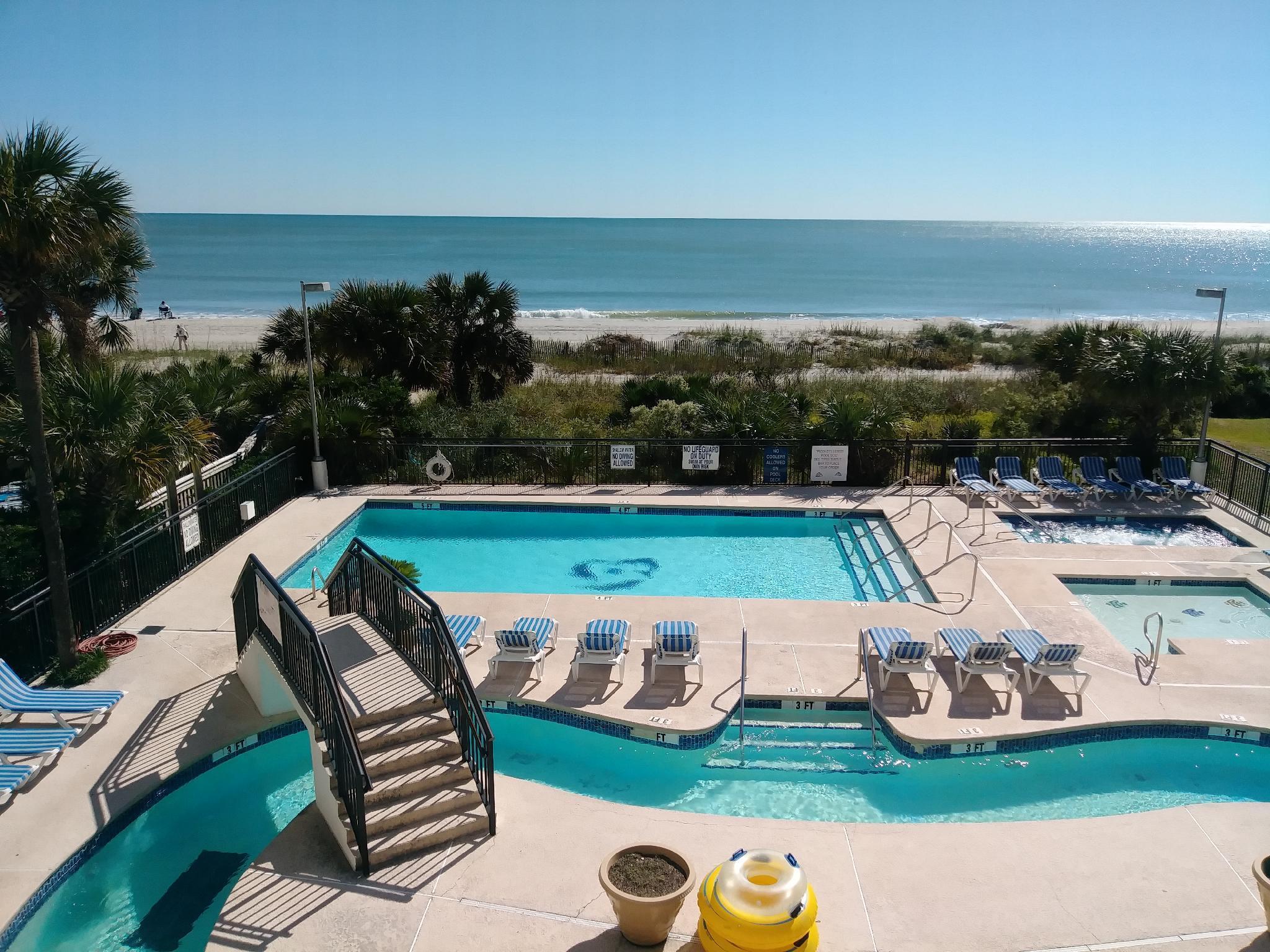 Captain's Quarters Hotel 2*