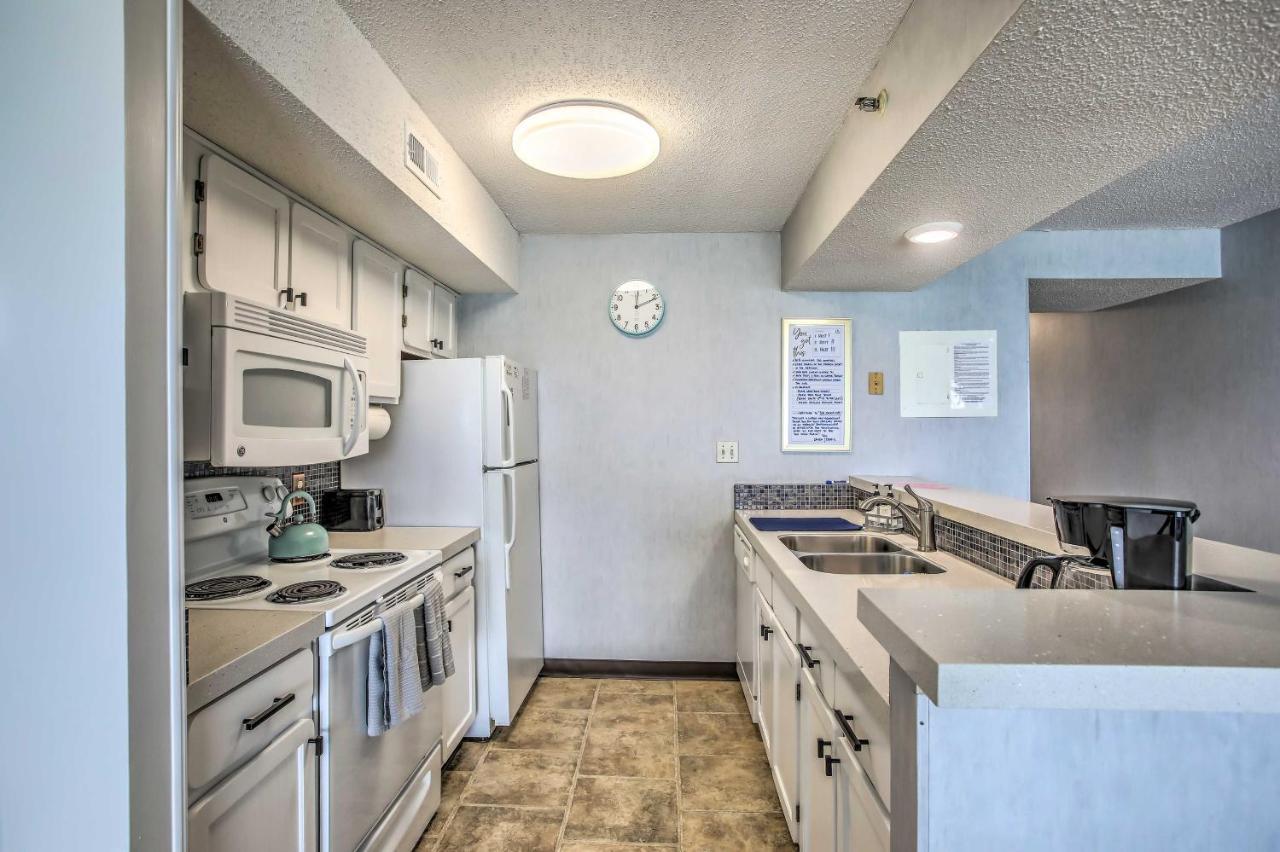 North Myrtle Oceanfront With Pool! Apartment Myrtle Beach